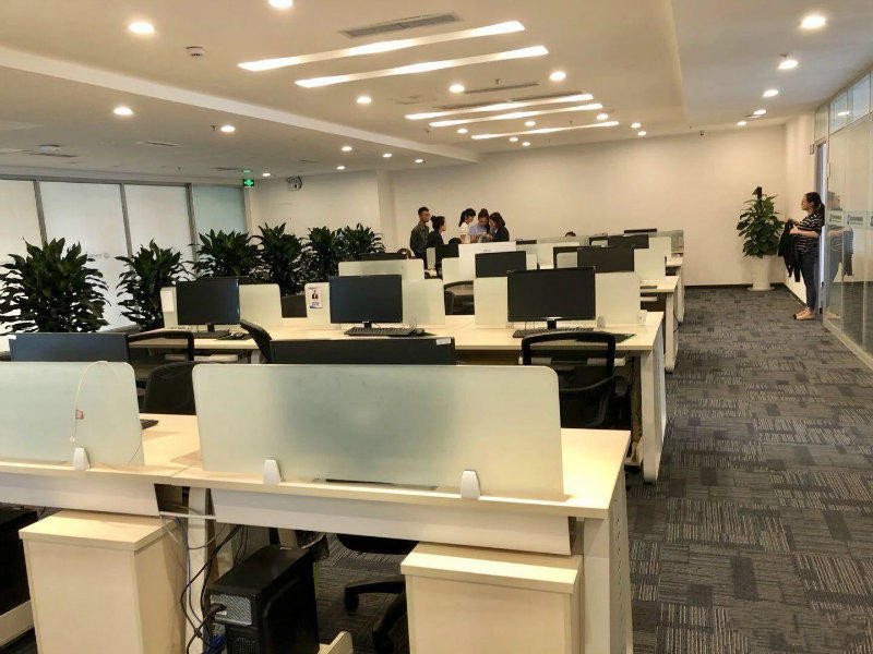 翠湖云中心---300平办公室  3.2元
